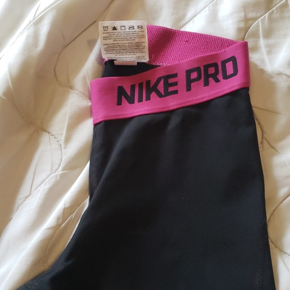 Nike joggers